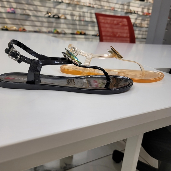 Hermosa butterfly 🦋 Black Color - Picture 8 of 8